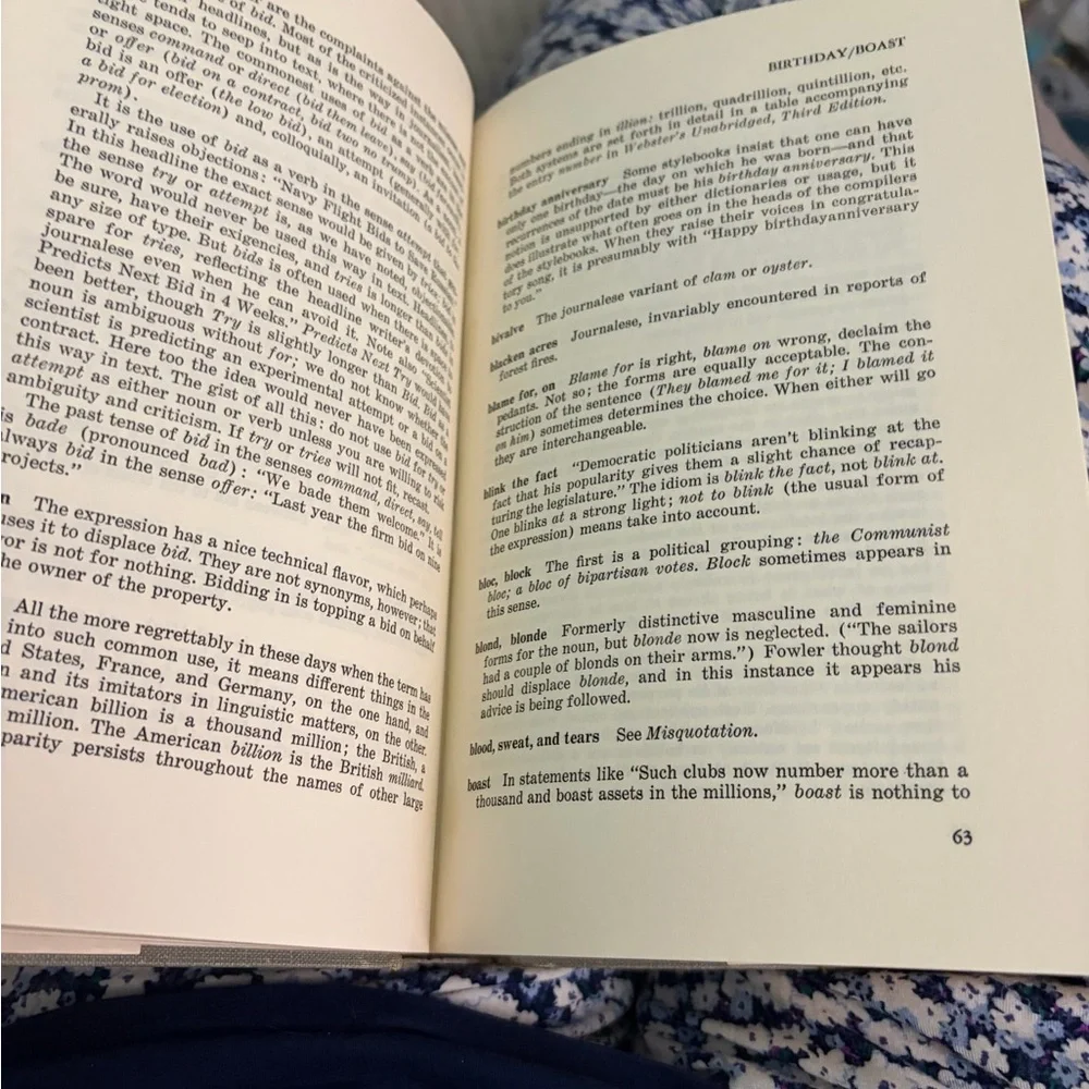 A Dictionary of Usage and Style by Roy H. Copperud - First Edition, Oct 1964